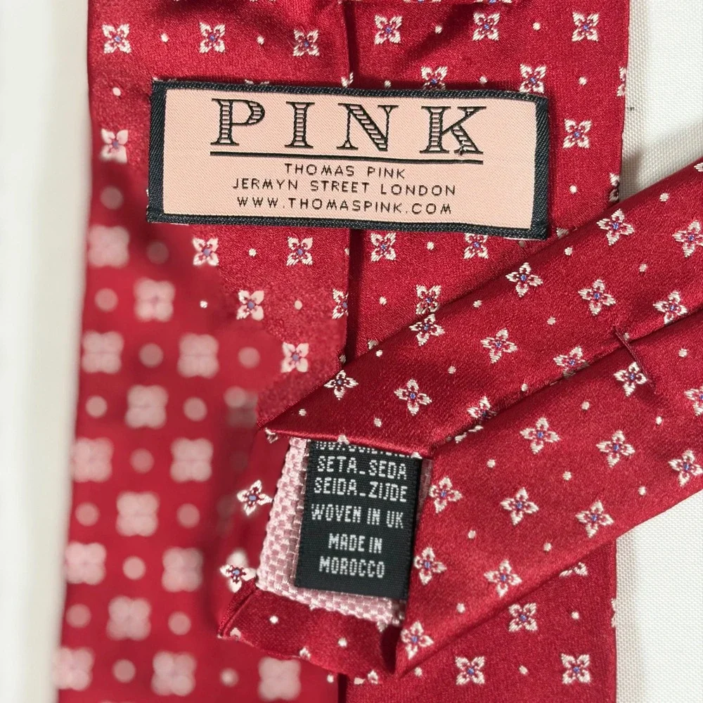 Thomas Pink Mens Red Geometric Floral Silk Necktie Jermyn Street London UK Woven